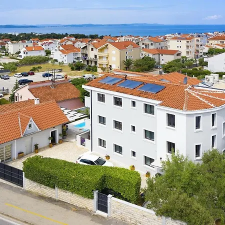 Appart hôtel Manda Luxury