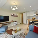 Aparthotel Luxury