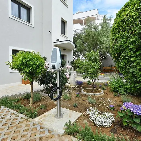 Manda Luxury 자다르