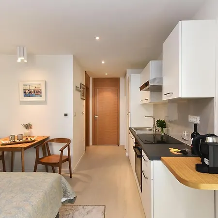 Hotel apartamentowy Luxury 4*