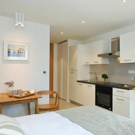 Hotel apartamentowy Luxury