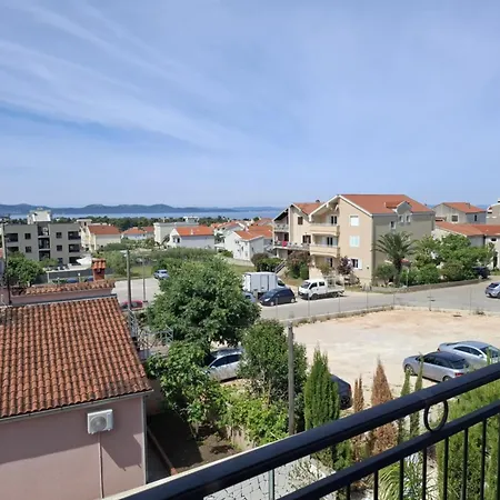 Manda Luxury 아파트호텔