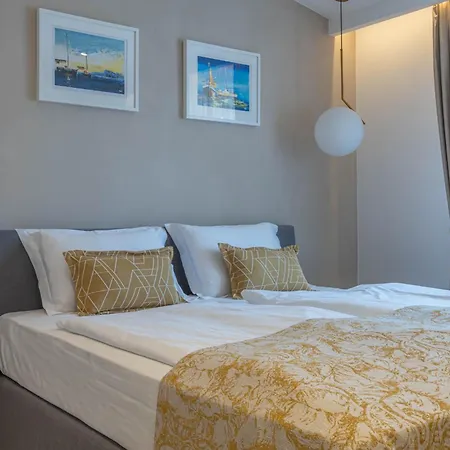 Luxury Ξενοδοχείο με διαμερίσματα 4*