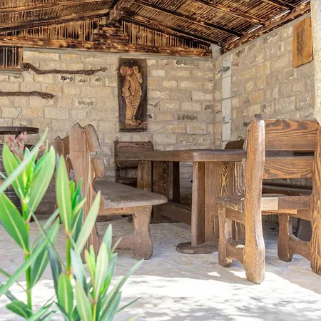 Luxury Ξενοδοχείο με διαμερίσματα 4*