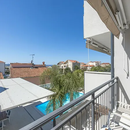 Hotel apartamentowy Luxury