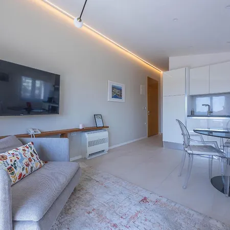 Hotel apartamentowy Luxury